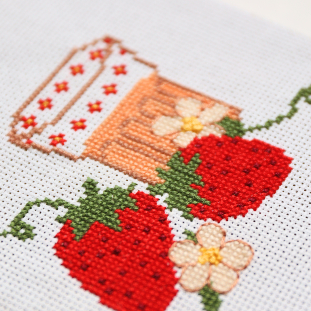 Strawberry Delight Cross-Stitch Pattern - PDF