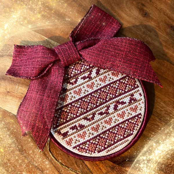 Freebie - Christmas Ball PDF